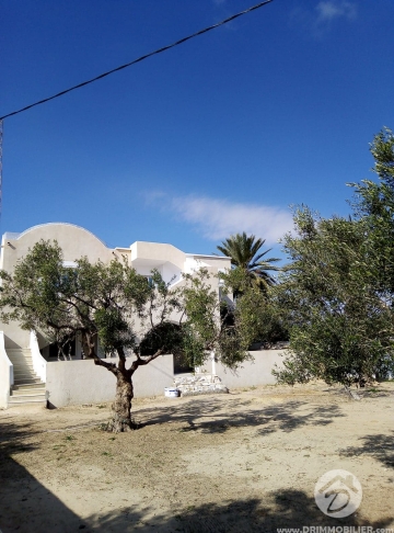 L251 -                            بيع
                           Appartement Meublé Djerba