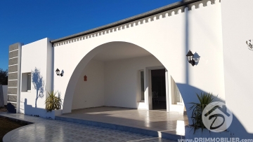 L258 -                            Vente
                           Villa avec piscine Djerba