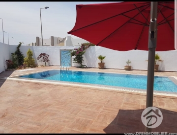 L281 -                            Vente
                           Villa avec piscine Djerba