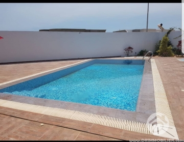 L281 -                            بيع
                           Villa avec piscine Djerba