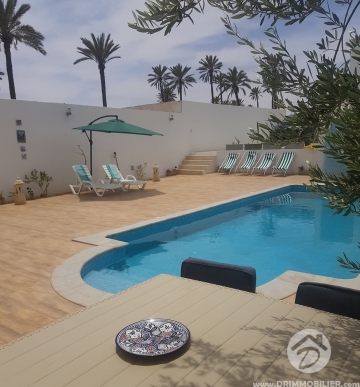  L296 -  Vente  Villa avec piscine Djerba