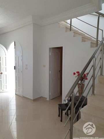 L300 -                            Sale
                           Villa Meublé Djerba