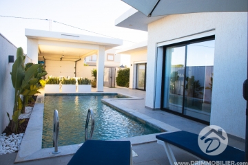 L319 -                            Vente
                           Villa avec piscine Djerba