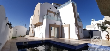 L341 -                            بيع
                           Villa avec piscine Djerba