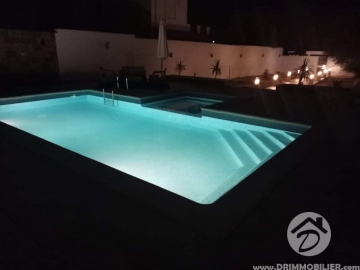  L351 -  Vente  Villa avec piscine Djerba