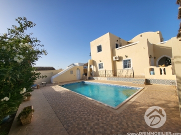 L353 -                            Vente
                           Villa avec piscine Djerba