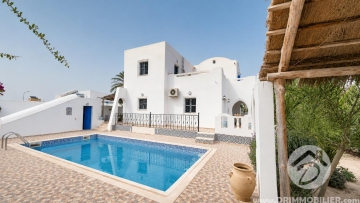  L353 -  Koupit  Vila s bazénem Djerba