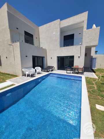  L354 -  Vente  Villa avec piscine Djerba