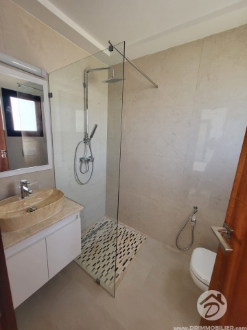 L354 -                            بيع
                           Villa avec piscine Djerba