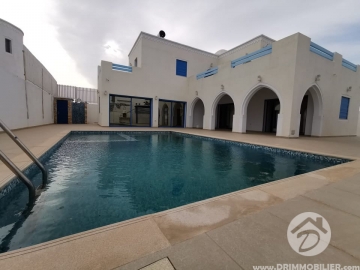  L427 -  Sale  Villa with pool Djerba