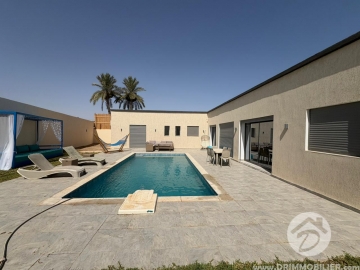 L439 -                            بيع
                           Villa avec piscine Djerba