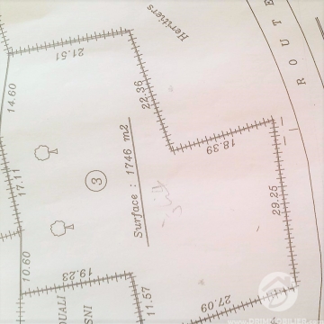 V153 -                            Sale
                           Terrain Djerba