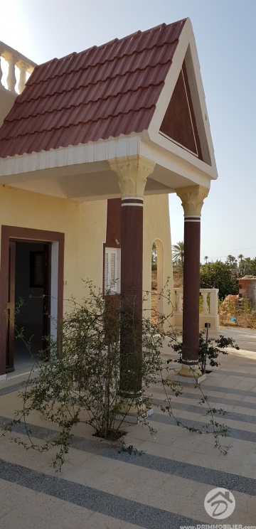 V195 -                            بيع
                           Villa Djerba