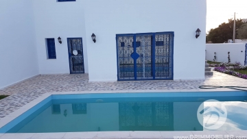 V268 -                            Vente
                           Villa avec piscine Djerba