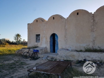 V270 -                            بيع
                           Houch Djerbien Djerba