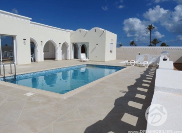 V280 -                            Vente
                           Villa avec piscine Djerba