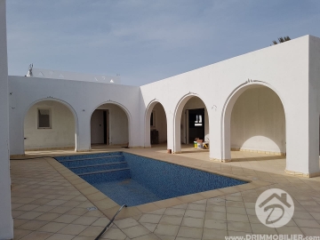 V295 -                            Vente
                           Villa avec piscine Djerba