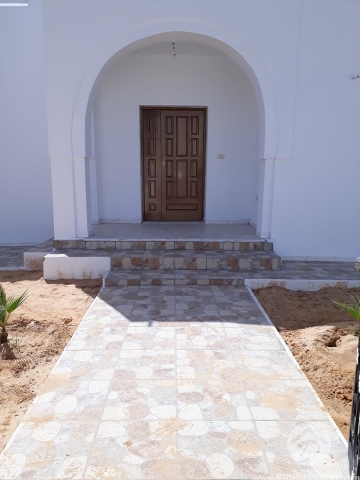 V306 -                            Koupit
                           Villa avec piscine Djerba