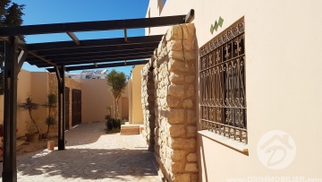 V320 -                            Vente
                           Villa avec piscine Djerba