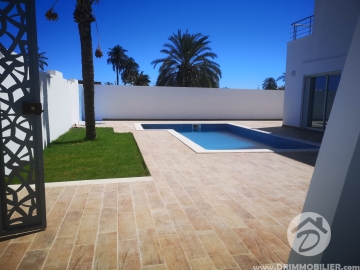 V370 -                            بيع
                           Villa avec piscine Djerba