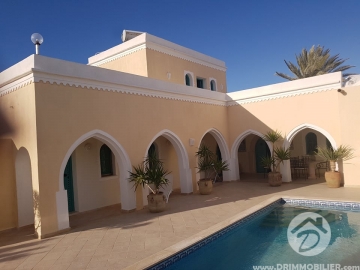 V375 -                            Vente
                           Villa avec piscine Djerba