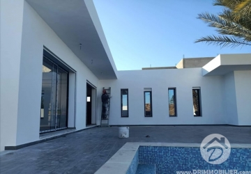 V378 -                            Vente
                           Villa avec piscine Djerba