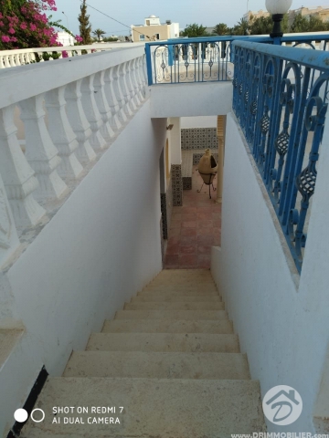 V400 -                            Sale
                           Houch Djerbien Djerba