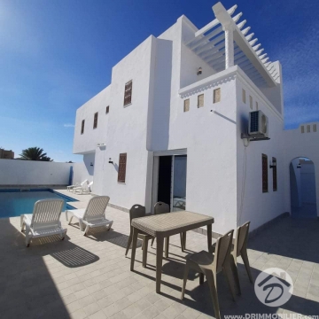 V471 -                            Vente
                           Villa avec piscine Djerba