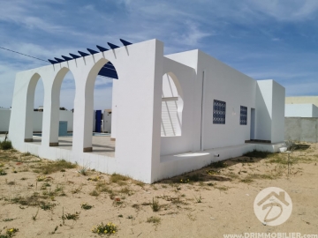 V472 -                            Vente
                           Villa avec piscine Djerba