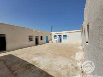 V490 -                            Vente
                           Houch Djerbien Djerba