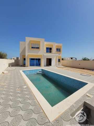  V498 -  Sale  Villa with pool Djerba