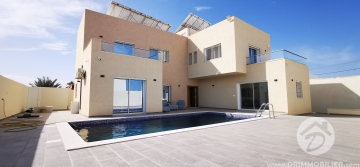 V502 -                            Sale
                           Villa avec piscine Djerba