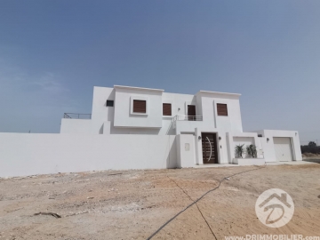  V523 -  Sale  Villa with pool Djerba