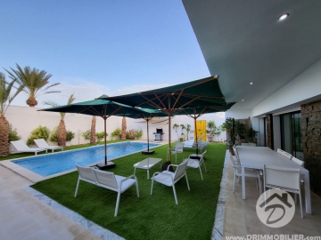  V544 -  Koupit  Vila s bazénem Djerba