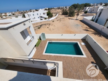 V545 -                            Vente
                           Villa avec piscine Djerba