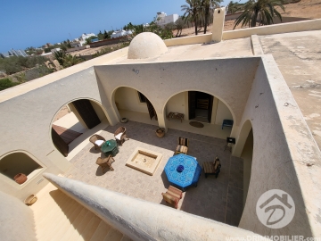 V547 -                            Sale
                           Houch Djerbien Djerba