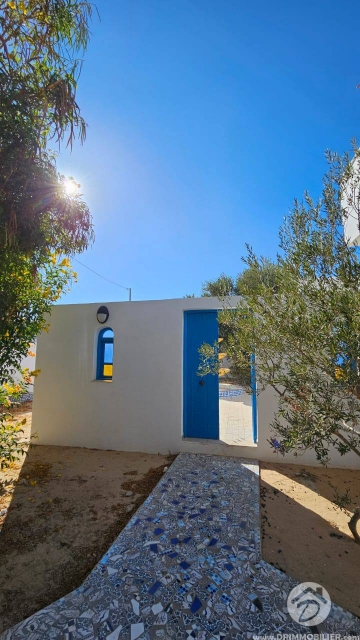  V615 -  Sale  Houch Djerba