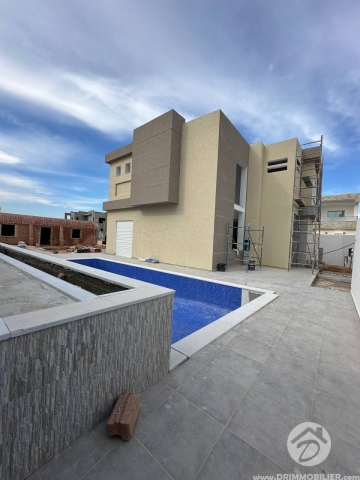 V629 -                            Vente
                           Villa avec piscine Djerba