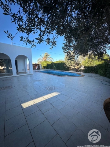 V630 -                            Vente
                           Villa avec piscine Djerba