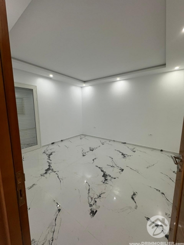 V698 -                            بيع
                           Villa avec piscine Djerba