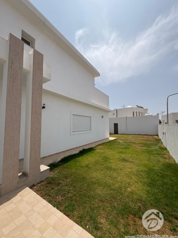 V700 -                            Koupit
                           Villa avec piscine Djerba