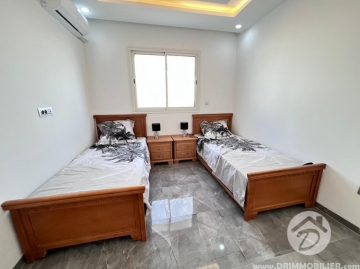 V701 -                            Vente
                           Villa avec piscine Djerba