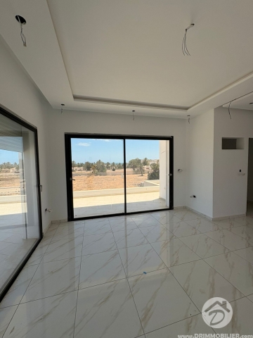 V707 -                            Vente
                           Villa avec piscine Djerba