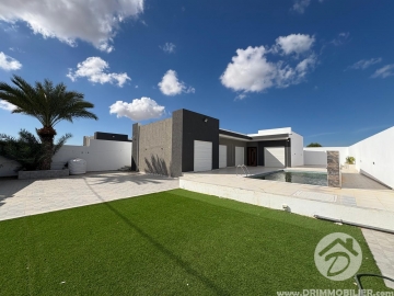 V711 -                            Vente
                           Villa avec piscine Djerba