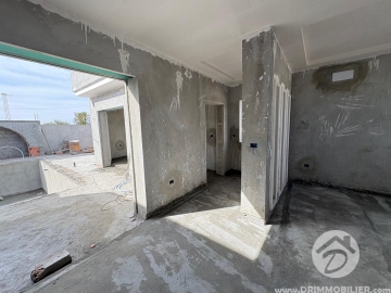 V712 -                            Vente
                           Villa avec piscine Djerba
