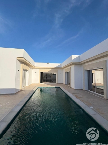V712 -                            Vente
                           Villa avec piscine Djerba