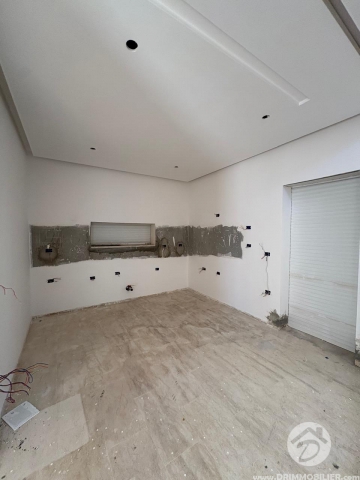 V728 -                            Vente
                           Villa avec piscine Djerba
