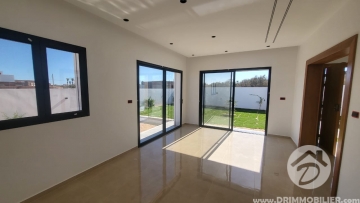 V729 -                            Vente
                           VIP Villa Djerba