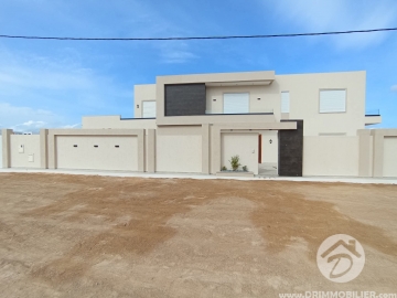 V743 -                            Vente
                           VIP Villa Djerba