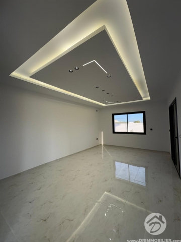 V743 -                            Vente
                           VIP Villa Djerba